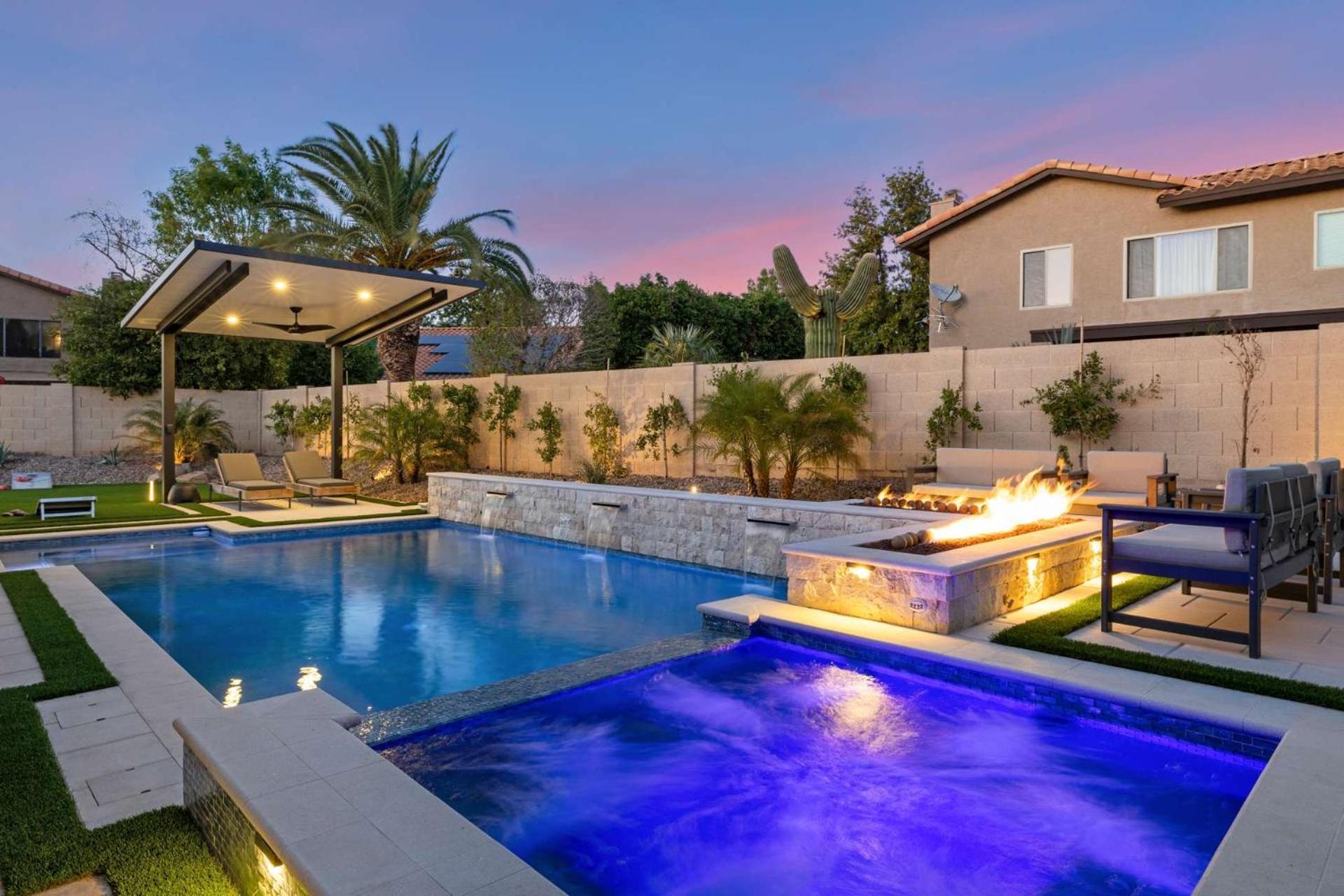 Backyard Bliss - Firepit Putt Play Pool & Rumah liburan