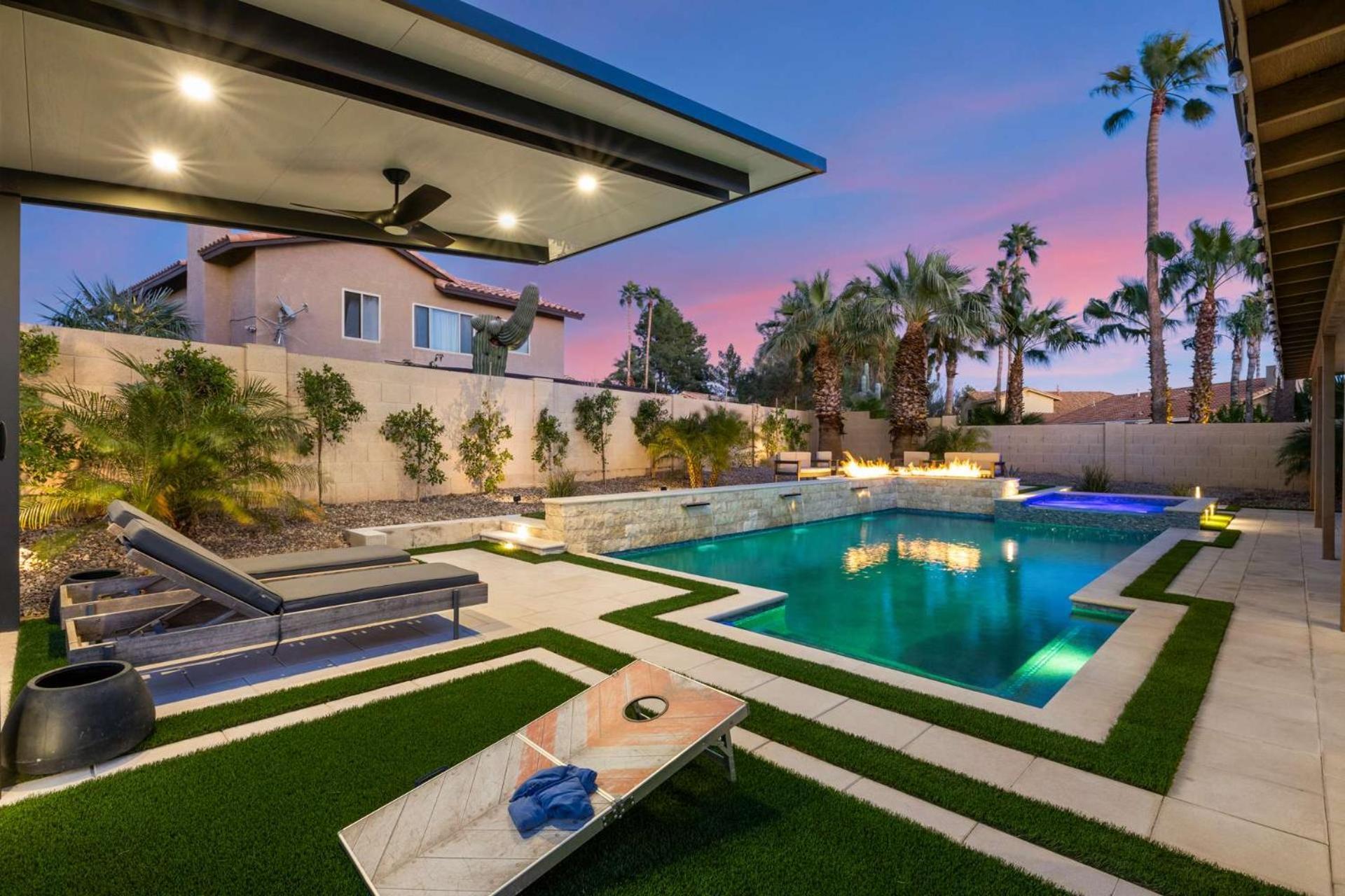 Rumah liburan Backyard Bliss - Firepit Putt Play Pool &